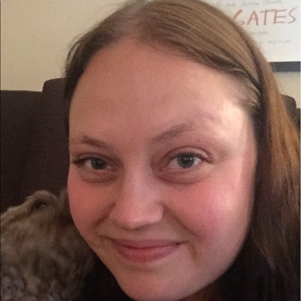 Meet your Posher, Katie